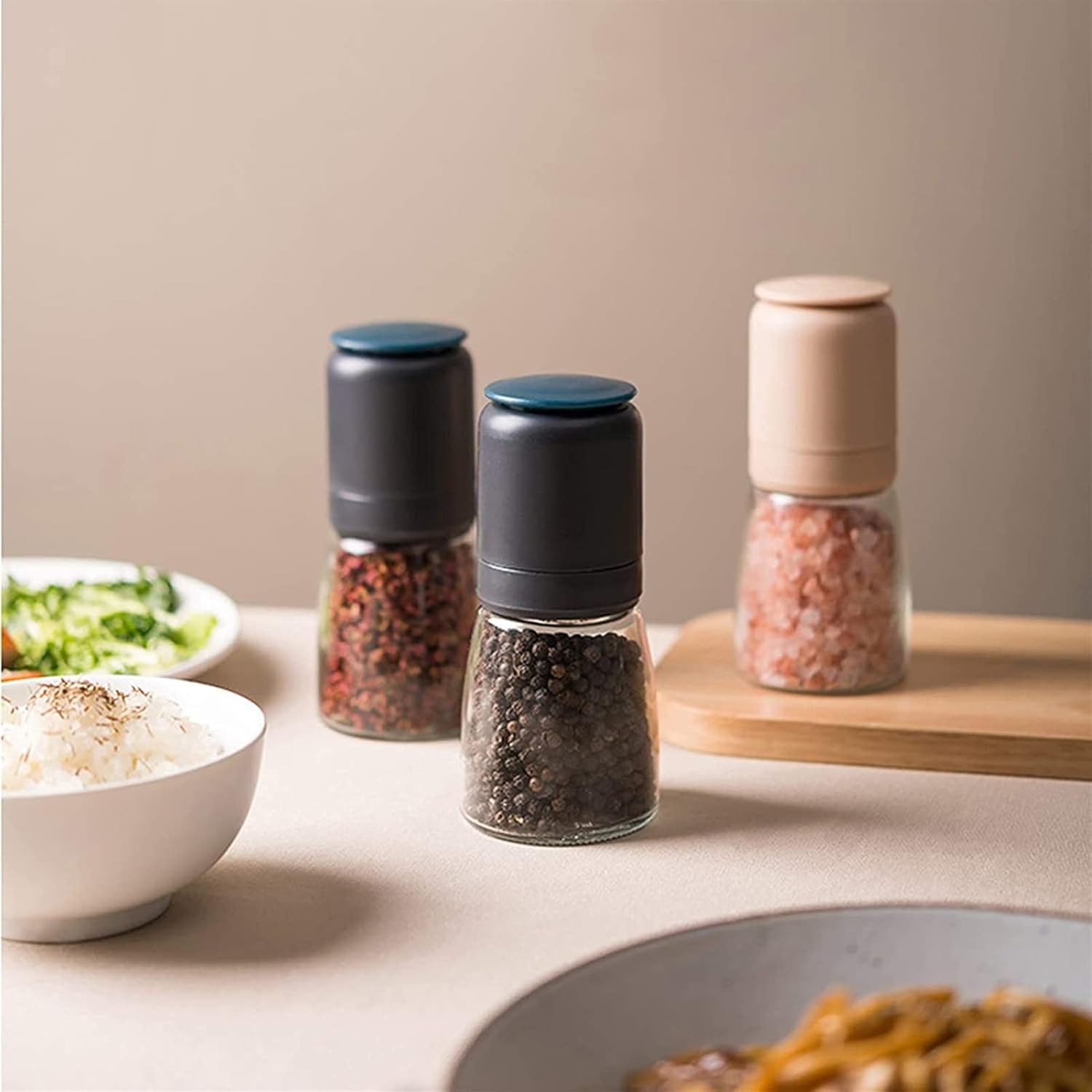 Salt and Pepper Grinder Set with Clear Glass Body