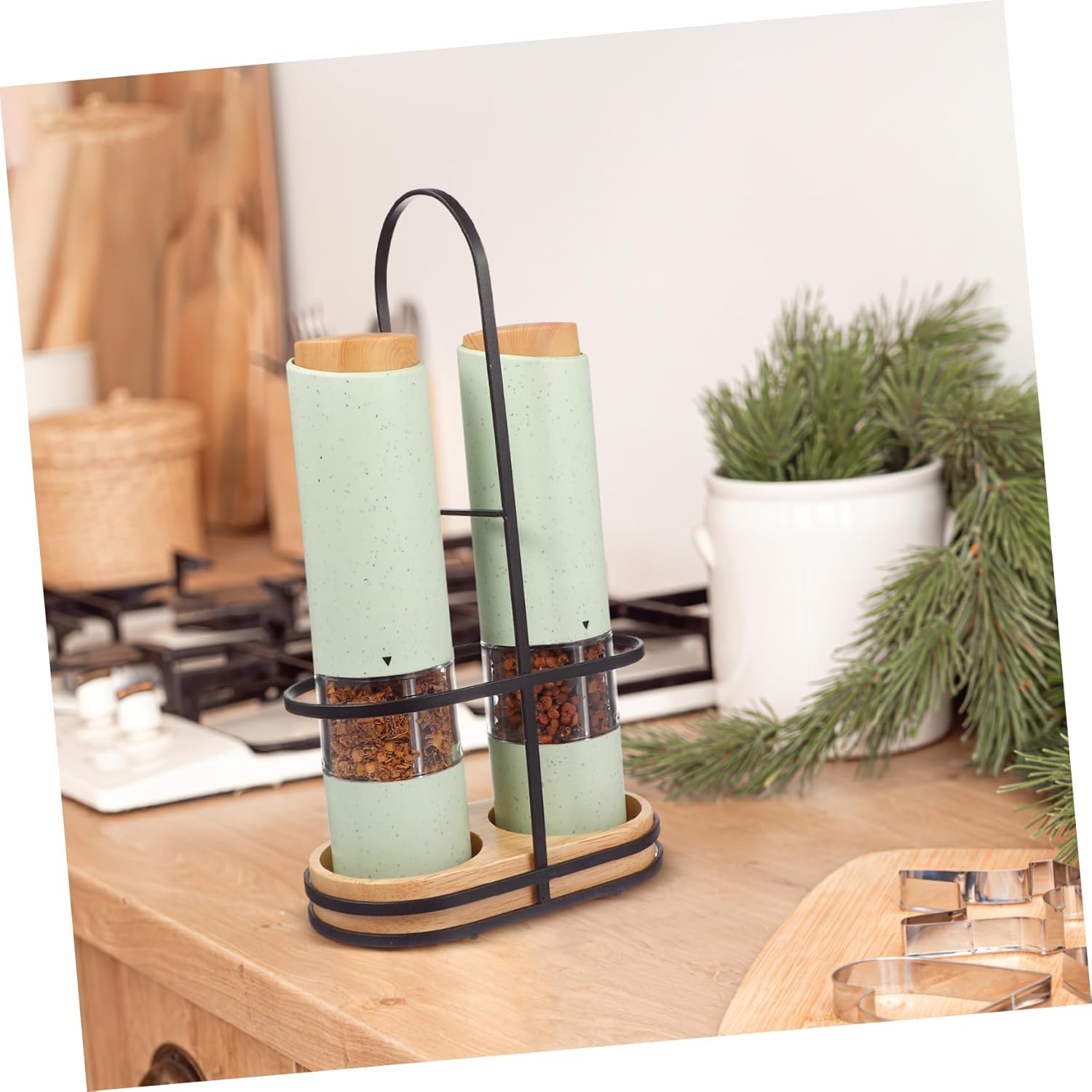 DECHOUS 2-Piece Electric Salt Pepper Shaker Set 1