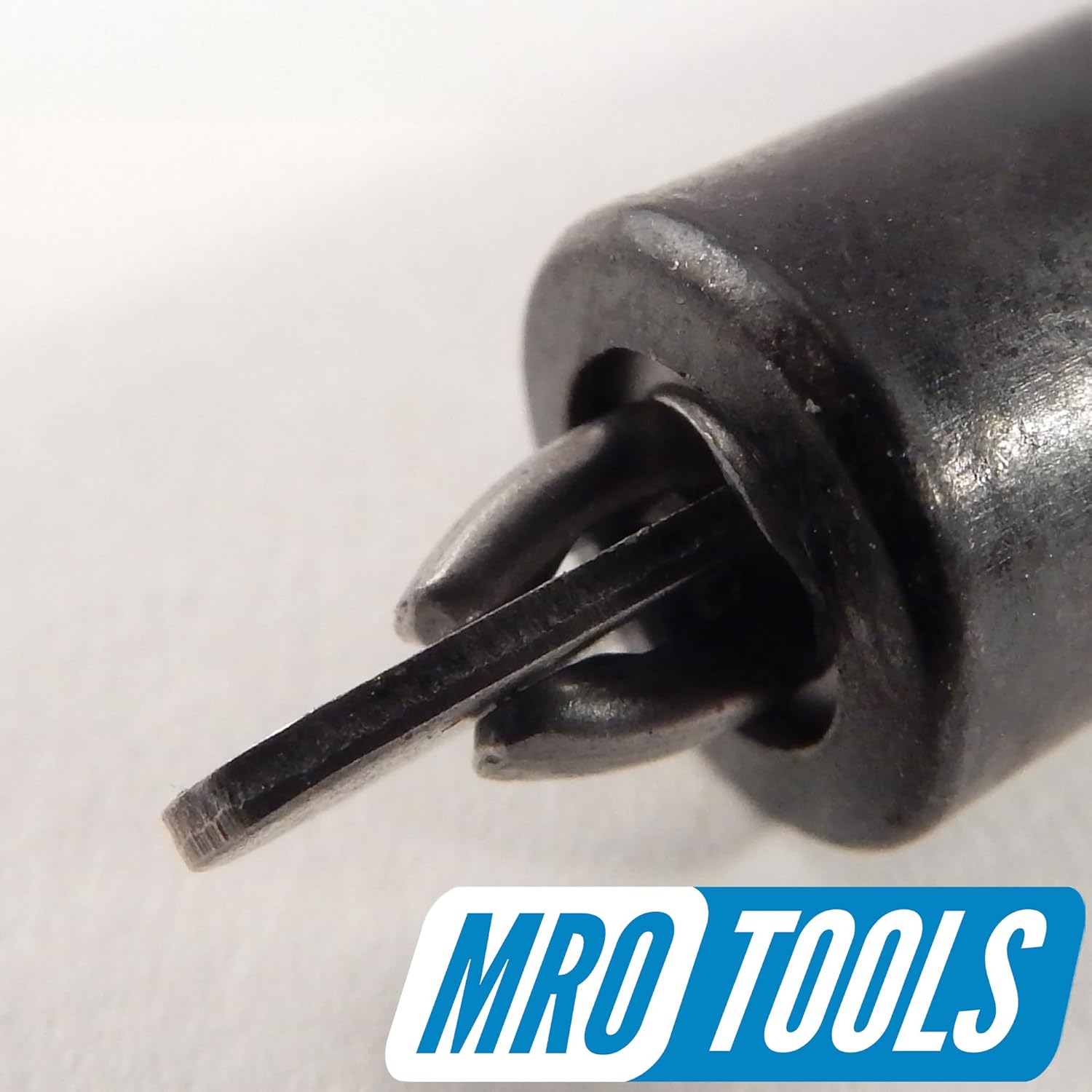 100 532 Cleco Sheet Metal Fasteners with Carry Bag