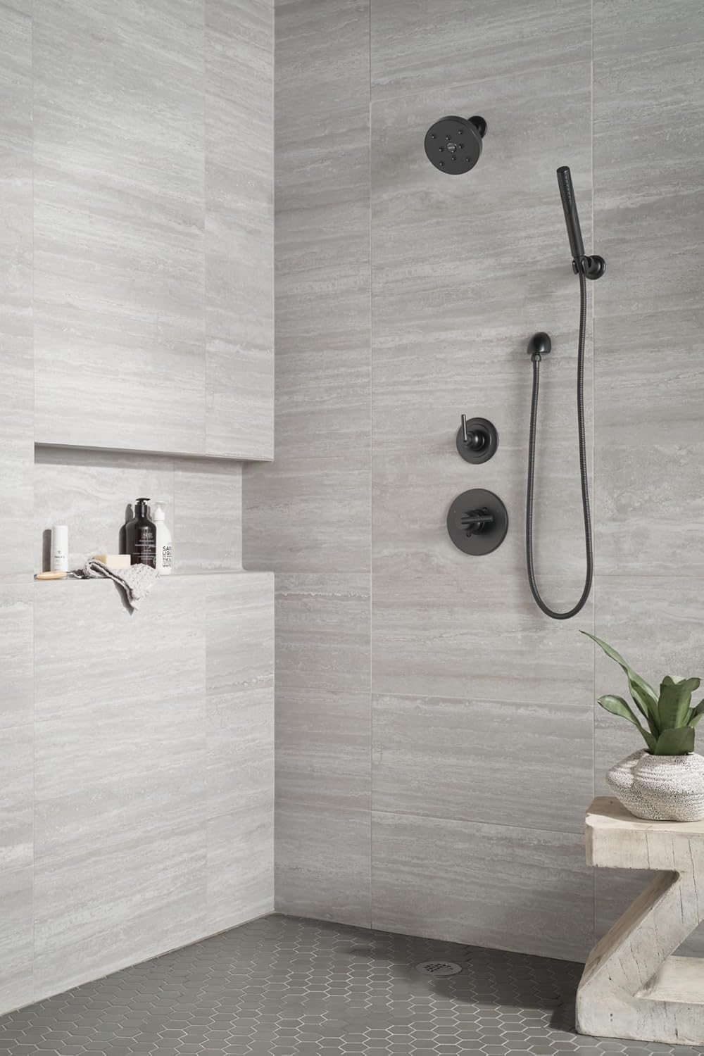 Delta 55085-BL Grail Hand Shower with Hose Matte Black