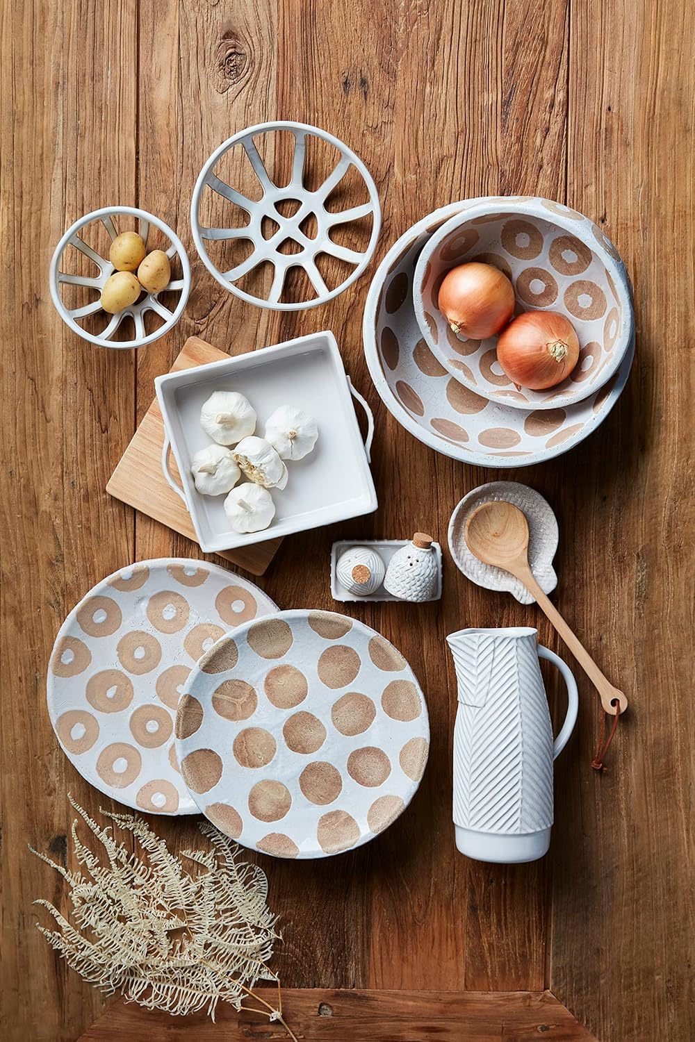 Mud Pie Textured Stoneware Salt Pepper Set with Tray